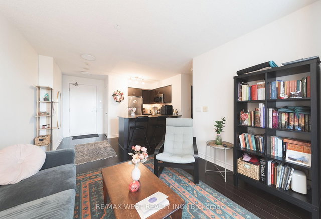 524 - 27 Rean Drive