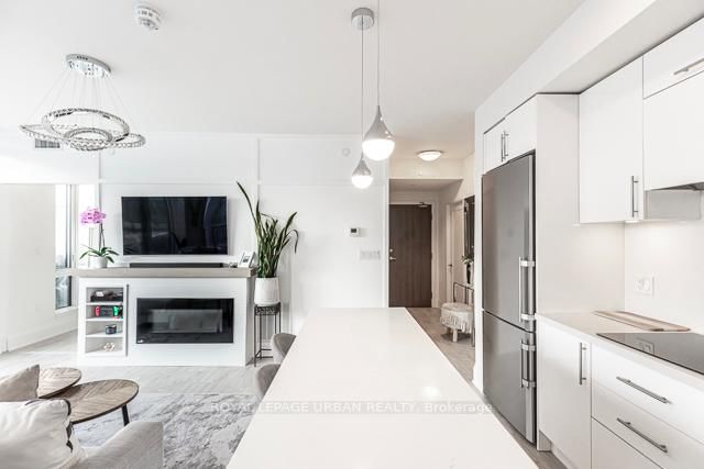 576 Front Street W, Unit 1514 - Photo 13