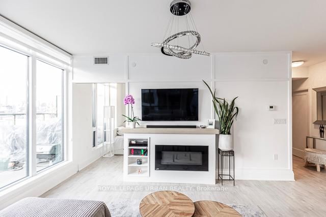 576 Front Street W, Unit 1514 - Photo 6