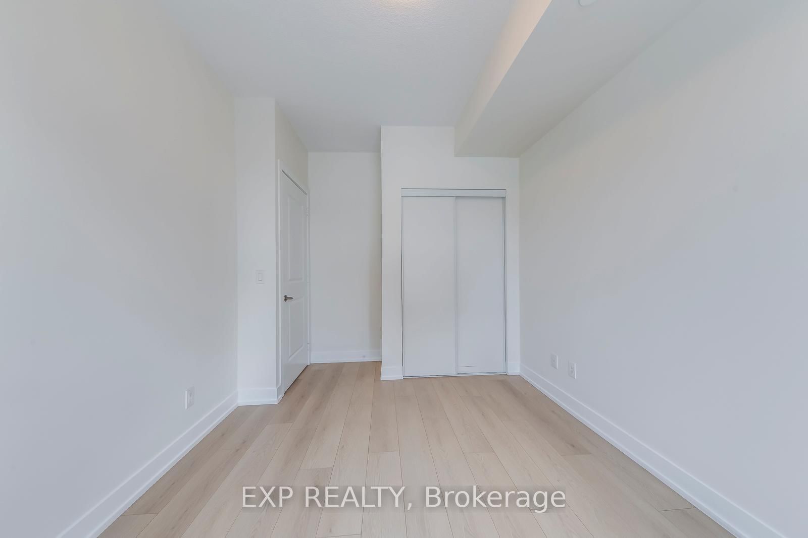 68 Merton Street, Unit 610 - Photo 21