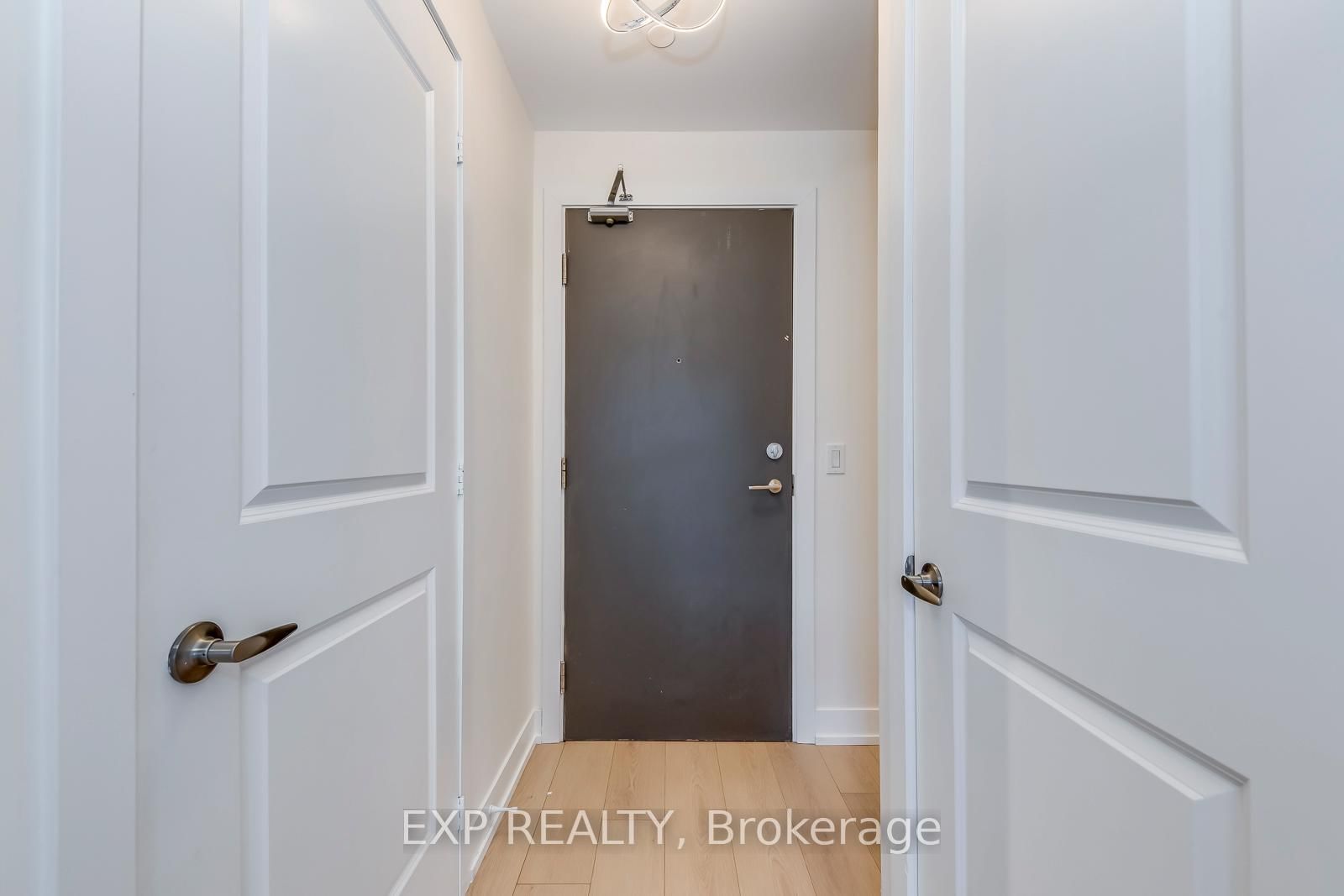 68 Merton Street, Unit 610 - Photo 6