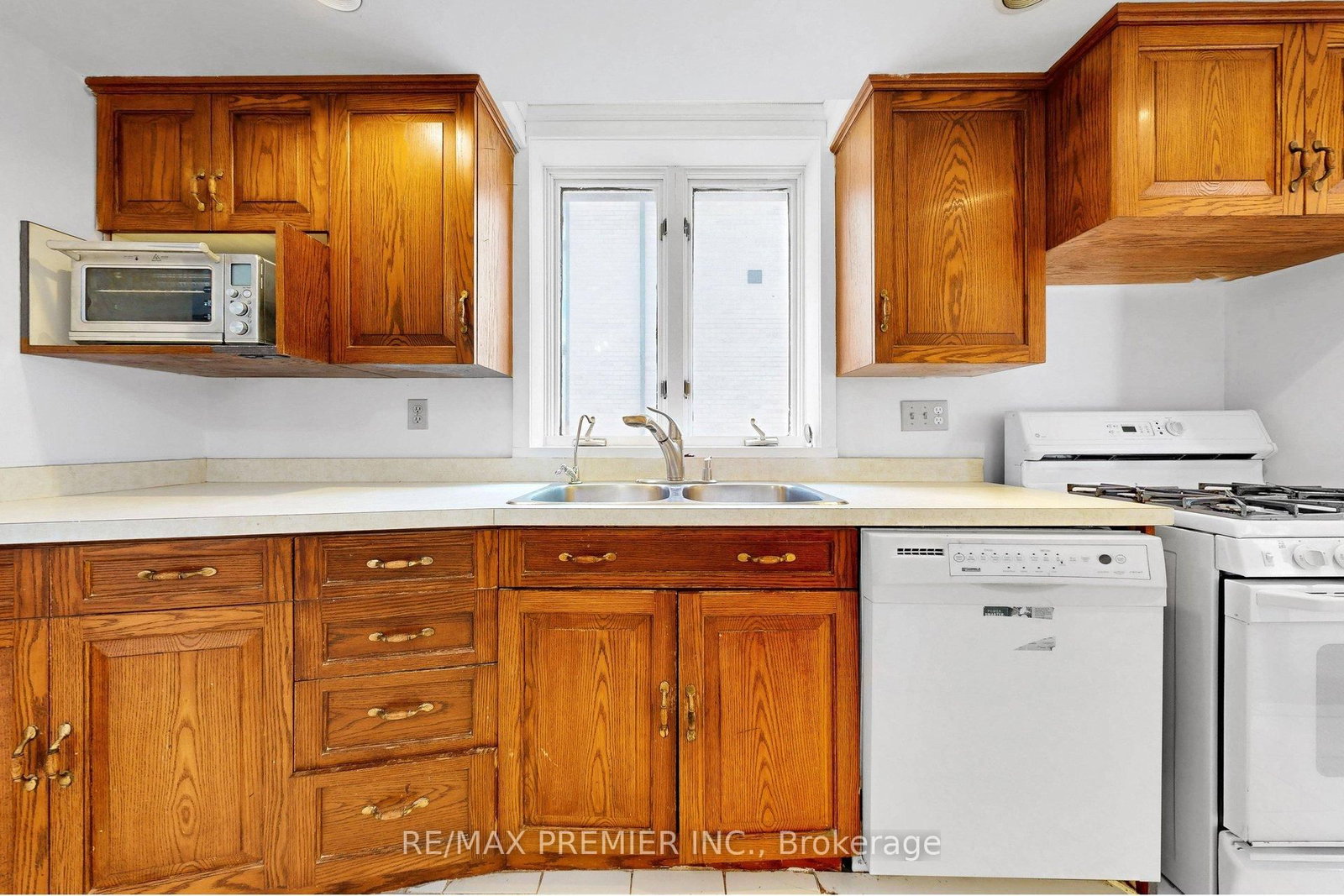 89 Burncrest Drive - Photo 16