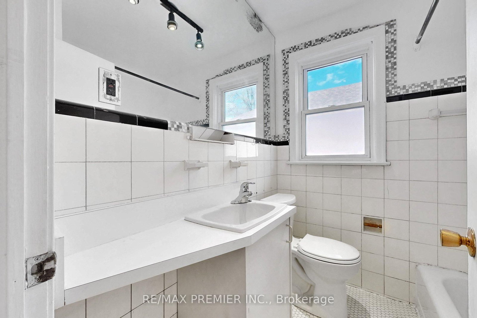 89 Burncrest Drive - Photo 21