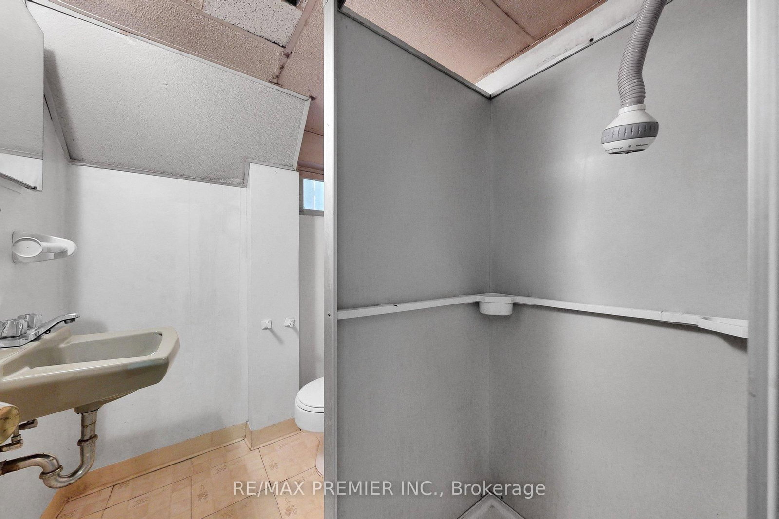 89 Burncrest Drive - Photo 35
