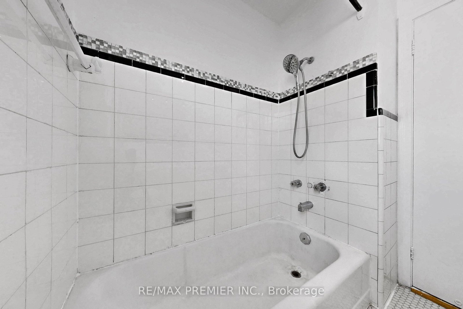 89 Burncrest Drive - Photo 42