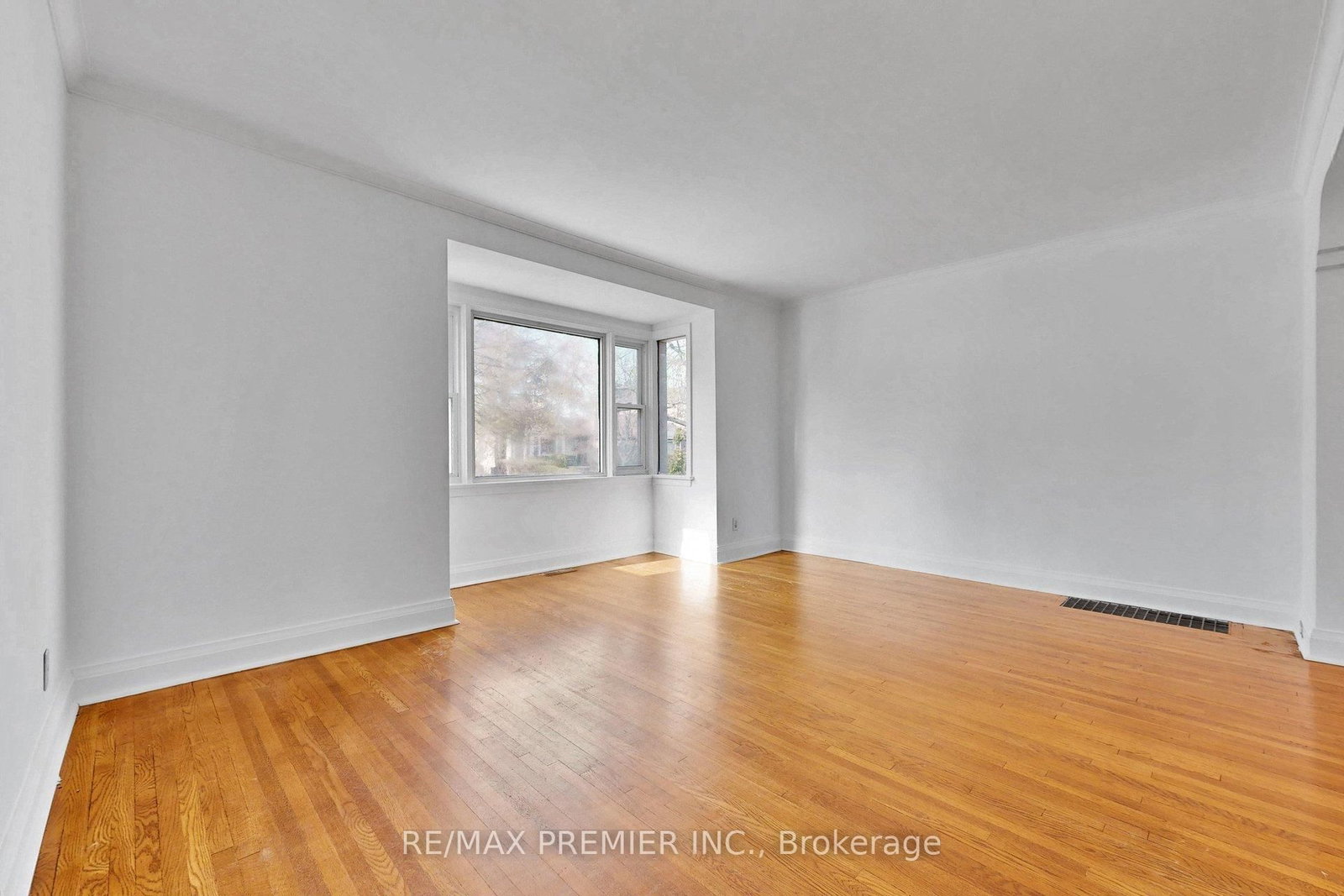 89 Burncrest Drive - Photo 7