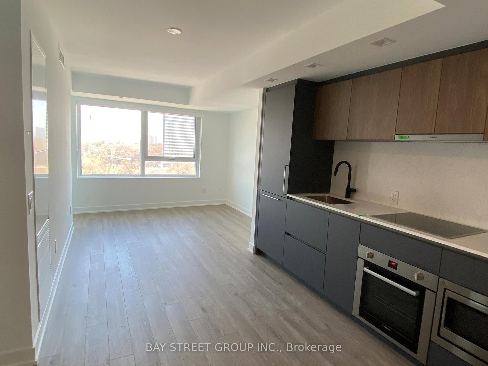 609 Sherbourne Street, Unit 1008 - Photo 4