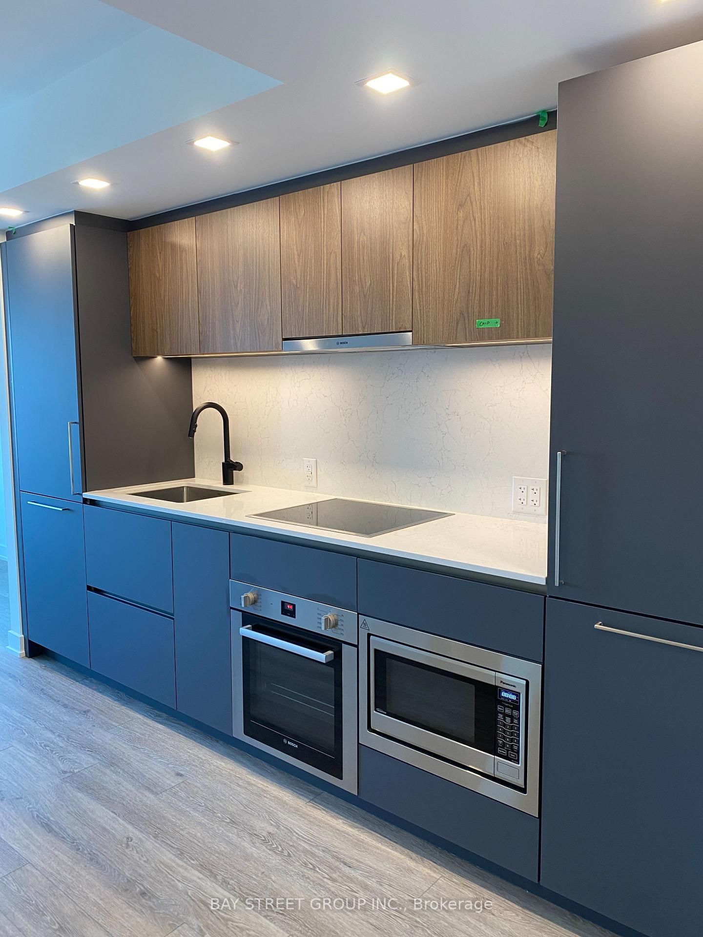 609 Sherbourne Street, Unit 1008 - Photo 5