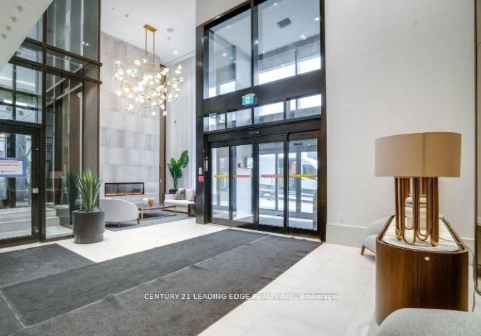 2020 Bathurst Street, Unit 1006 - Photo 2