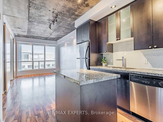 1003 - 1 Shaw Street