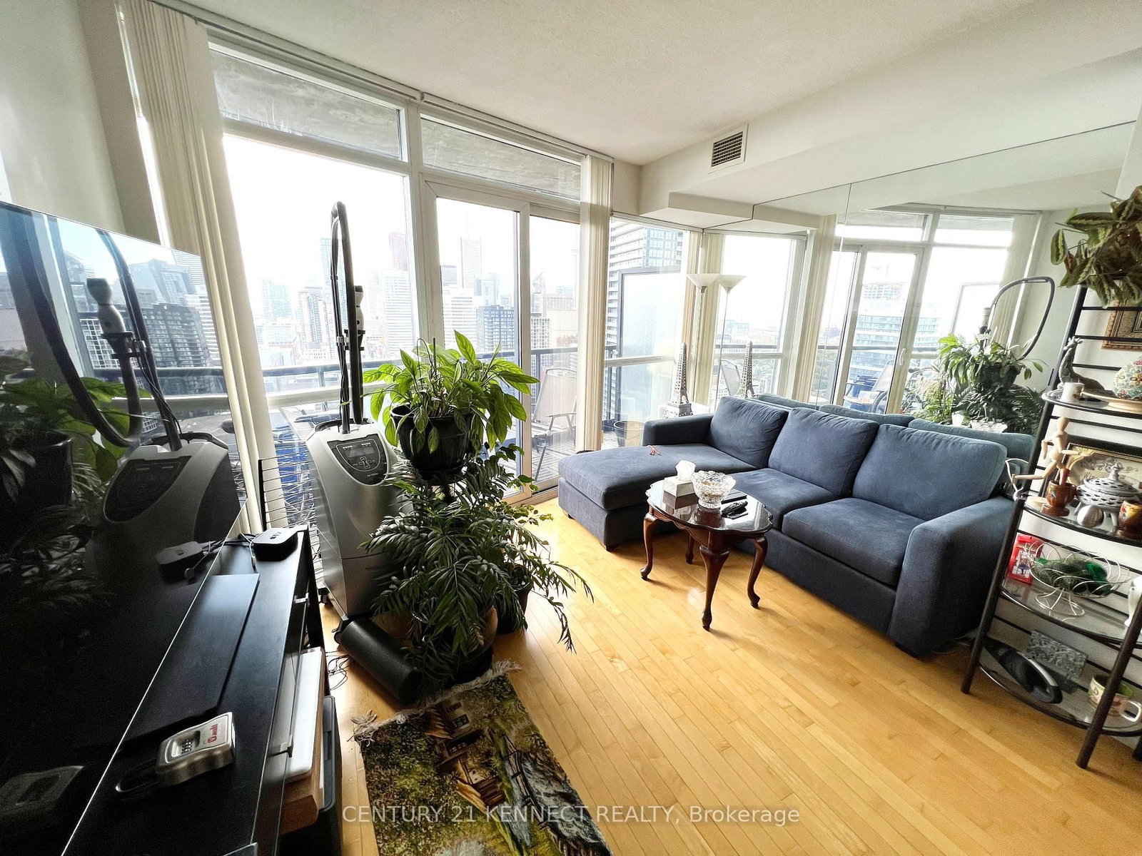 21 Carlton Street, Unit 3606 - Photo 6