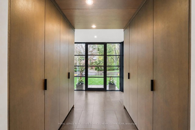 1 Moorehill Drive