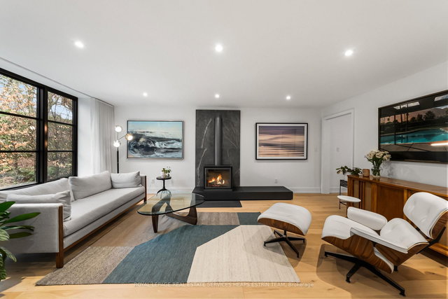 1 Moorehill Drive