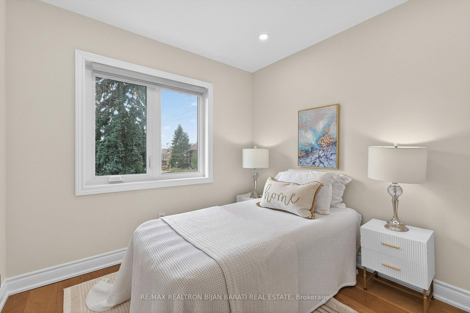 1 Wanless Crescent • Toronto, ON photo 15
