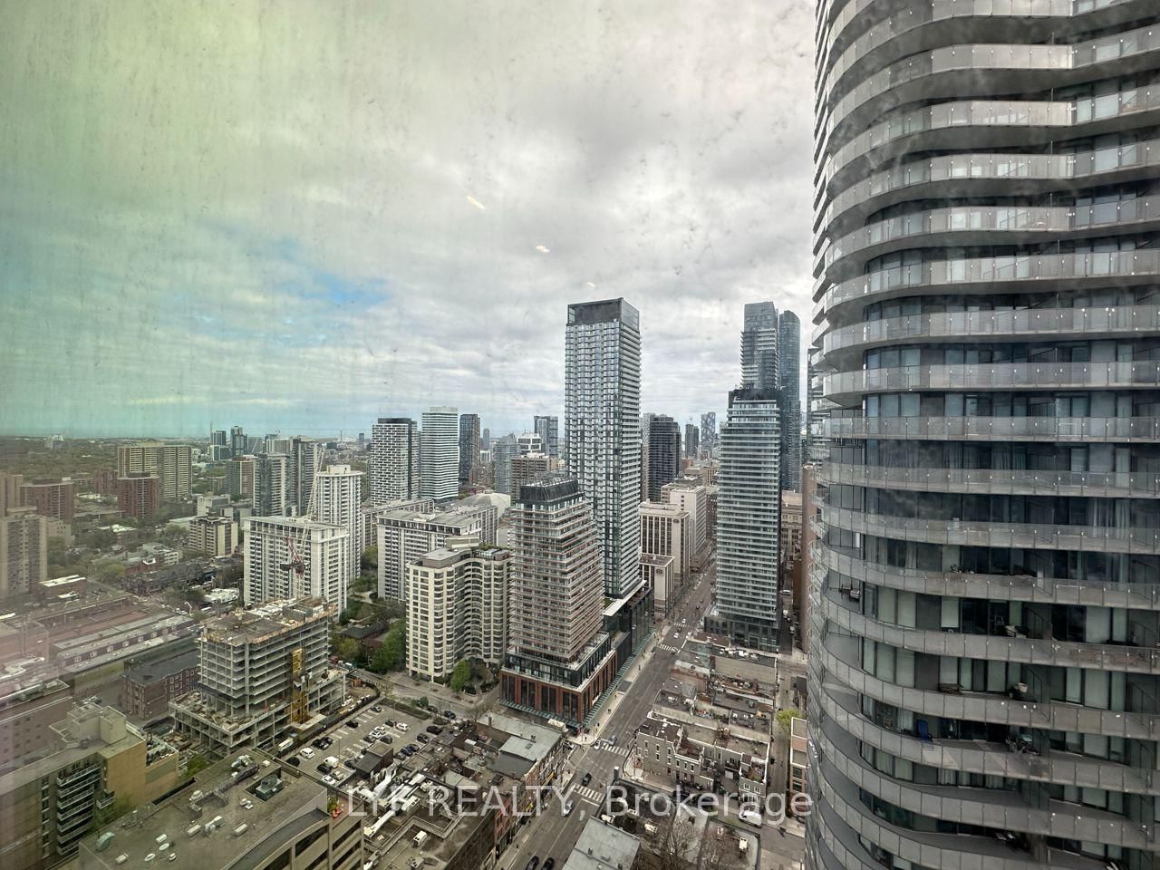 8 Wellesley Street W, Unit 4015 - Photo 9