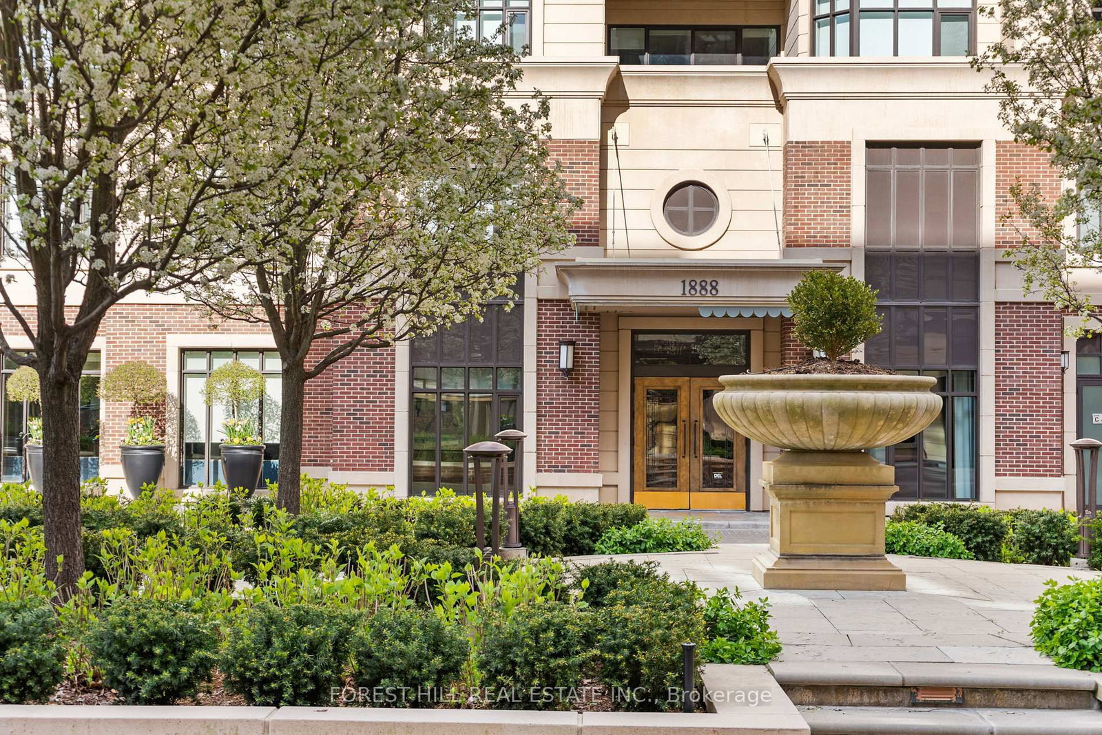 Condo for sale at 405-1888 Bayview Avenue, Toronto, Ontario, M4G 0A7 - Bridle Path-Sunnybrook-York Mills - MLS: C13121660