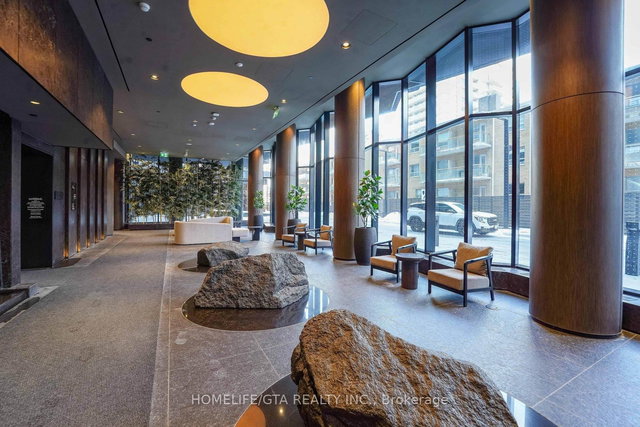 3409S - 110 Broadway Avenue