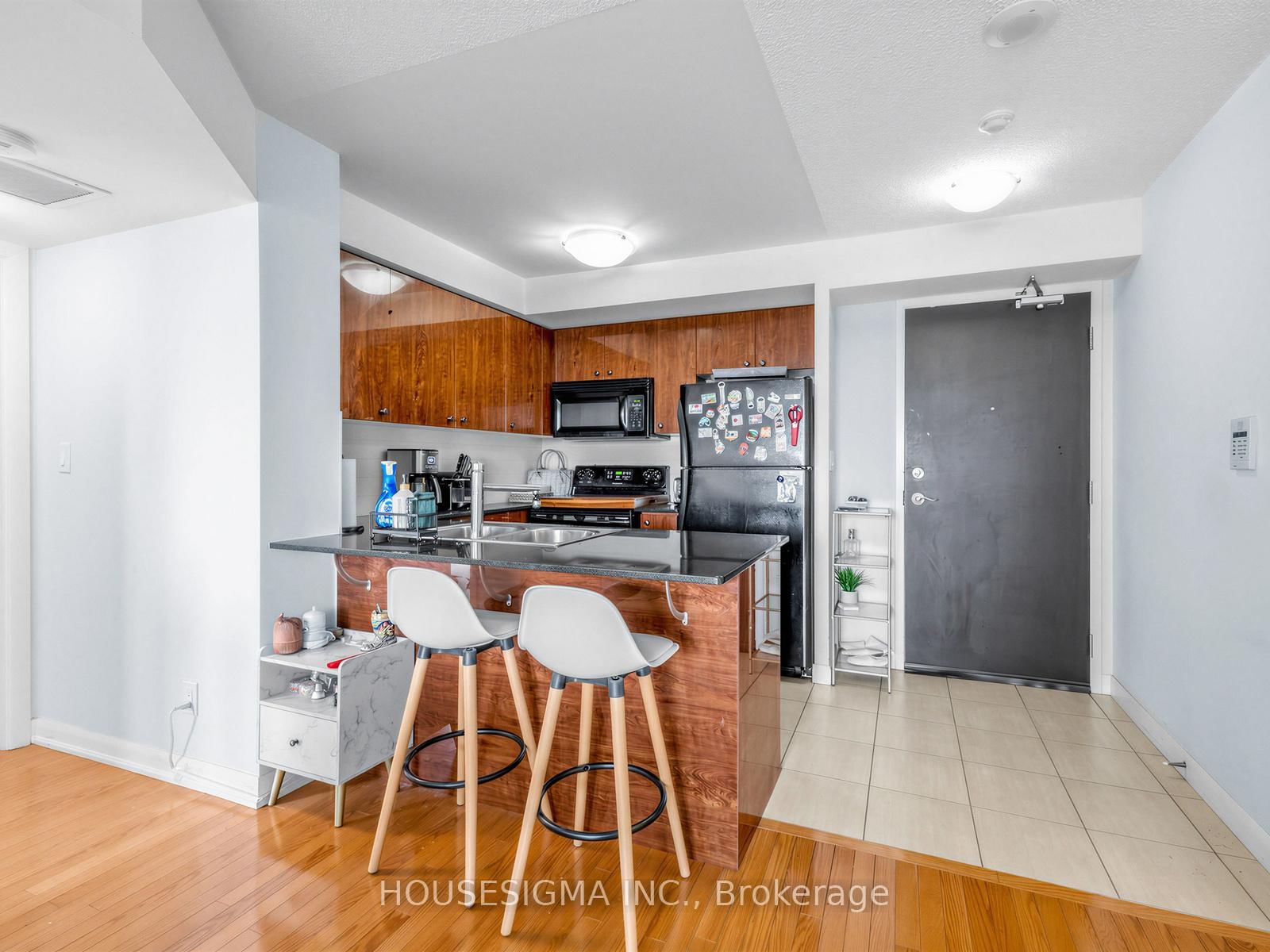 5793 Yonge Street, Unit 509 - Photo 9