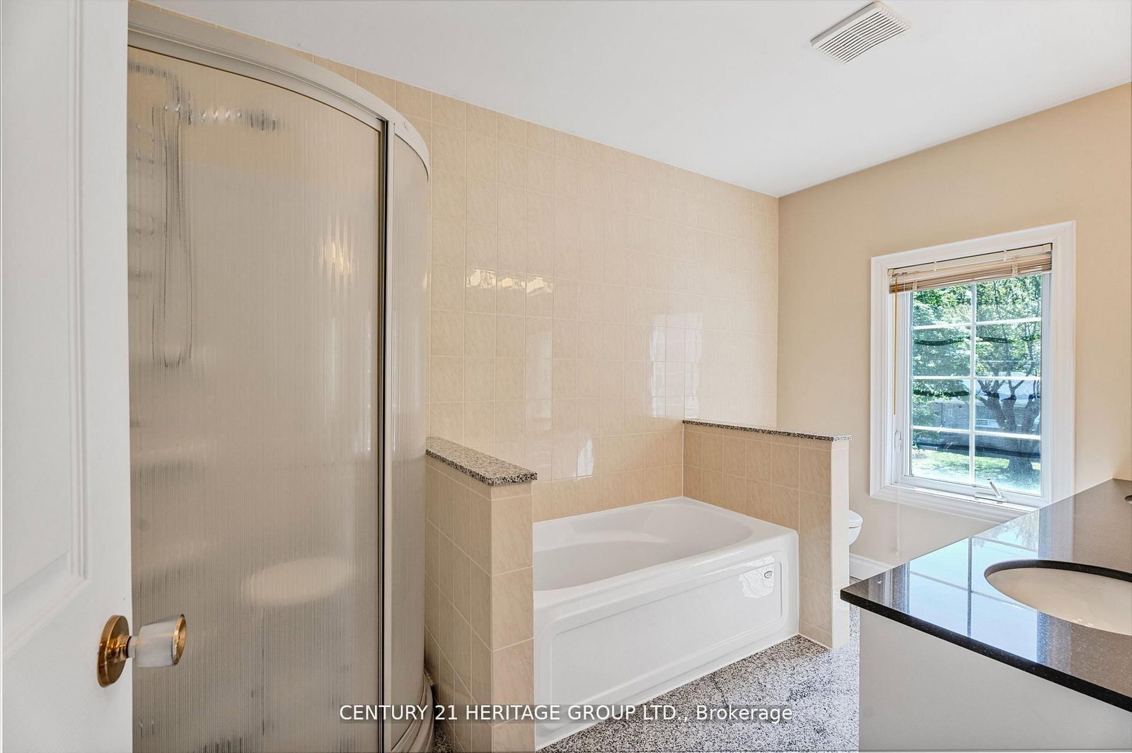 162 Goulding Avenue - Photo 14