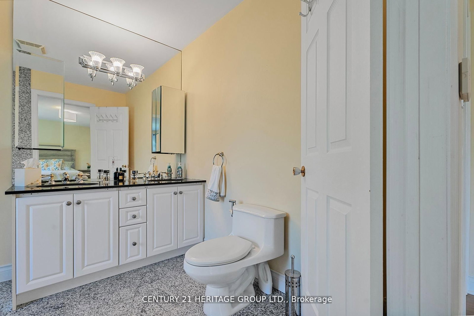 162 Goulding Avenue - Photo 17