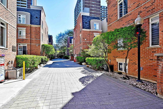 125 - 415 Jarvis Street