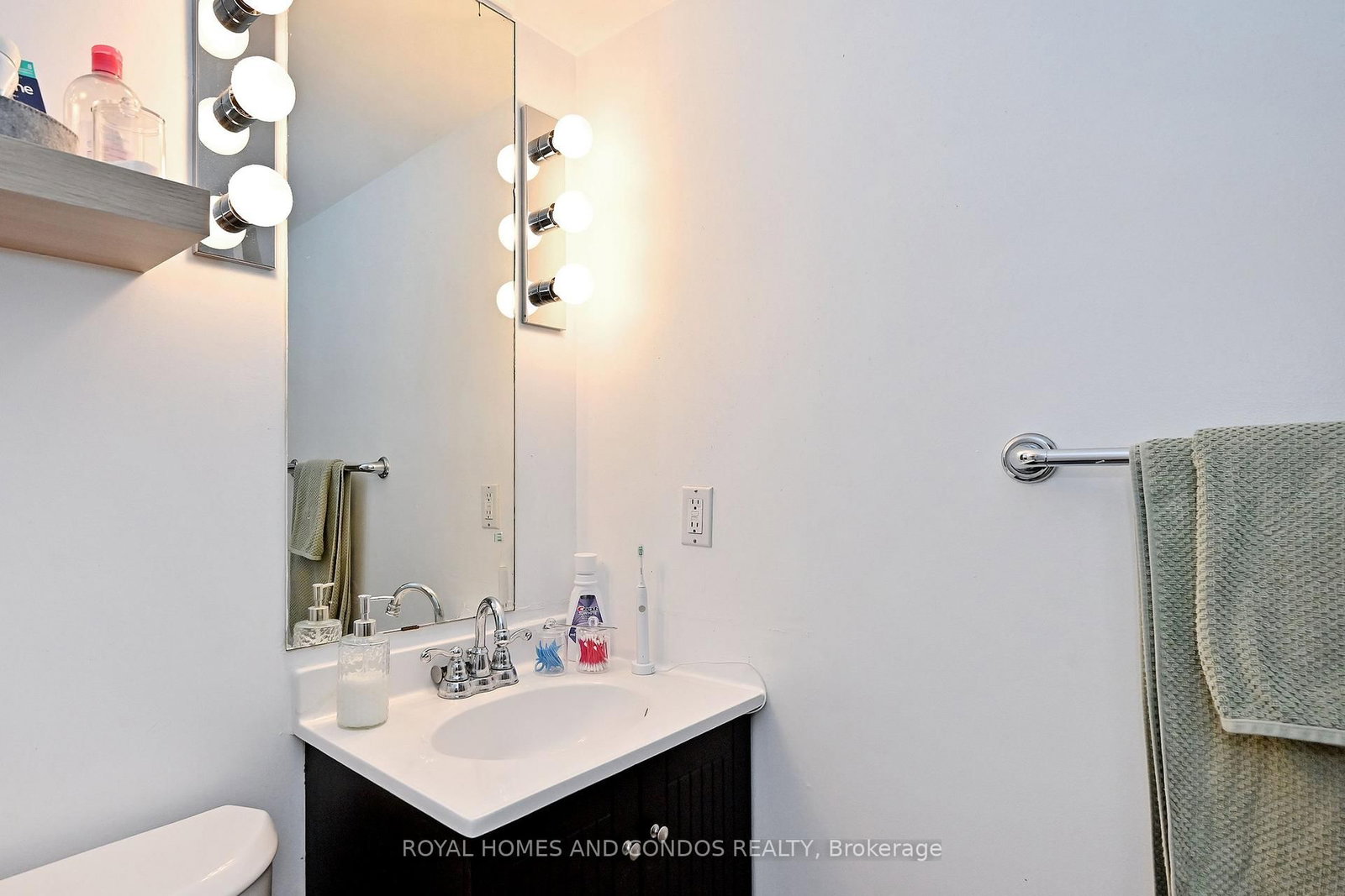 415 Jarvis Street, Unit 125 - Photo 41