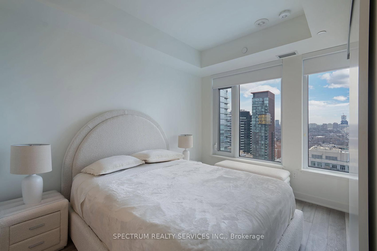11 Yorkville Avenue, Unit 1905 - Photo 20