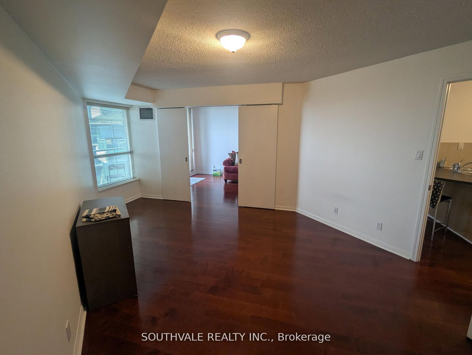 228 Queens Quay W, Unit 612 - Photo 9