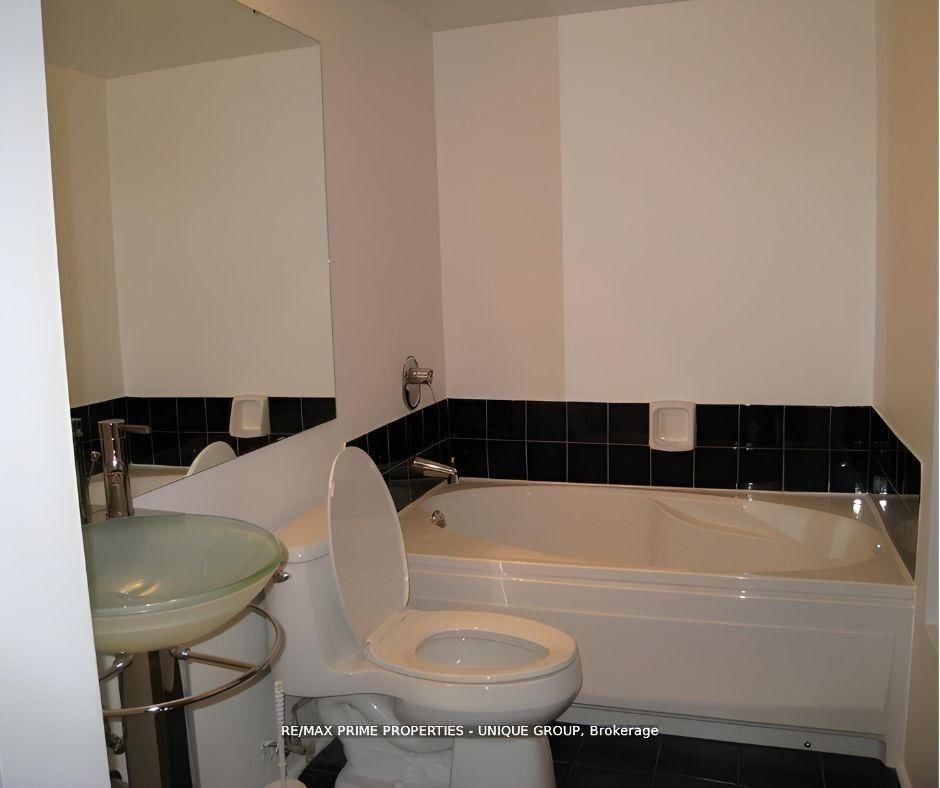 44 Gerrard Street W, Unit 1701 - Photo 16