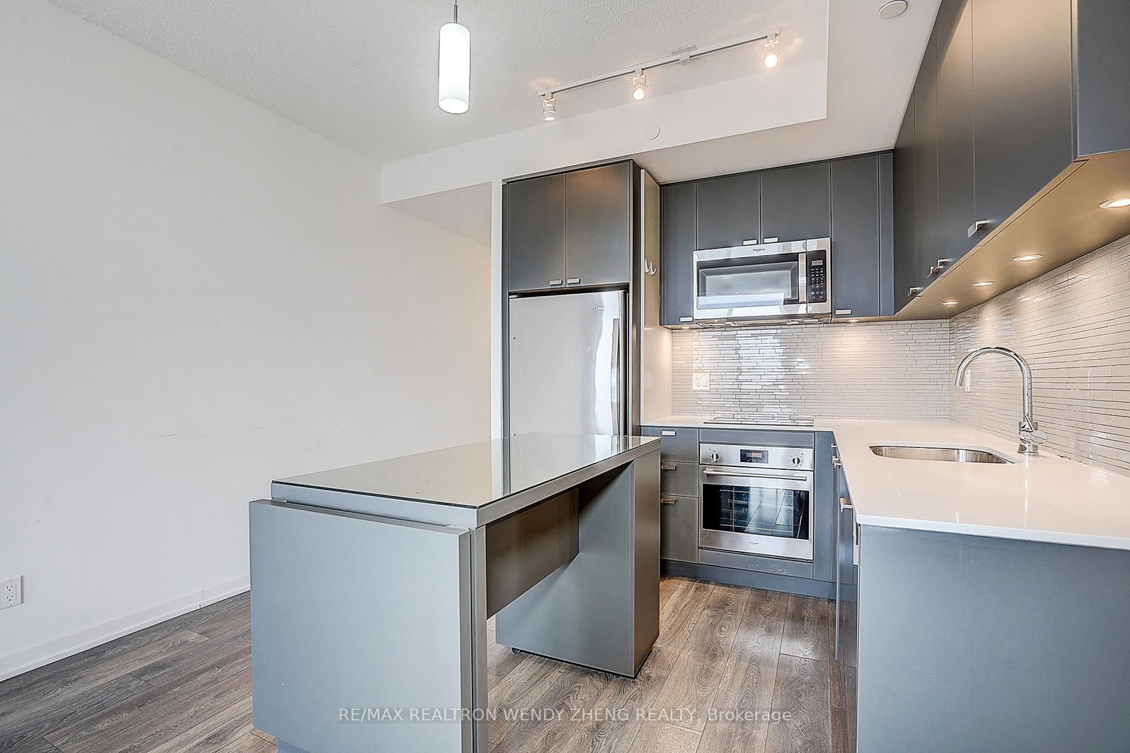56 Forest Manor Road, Unit 2410 - Photo 15