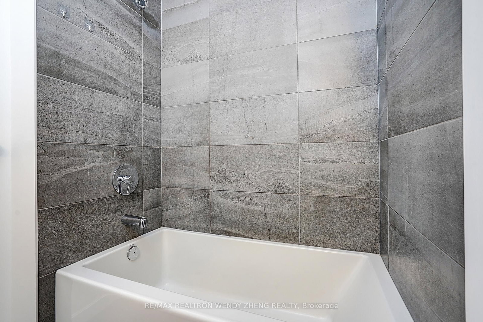 56 Forest Manor Road, Unit 2410 - Photo 32