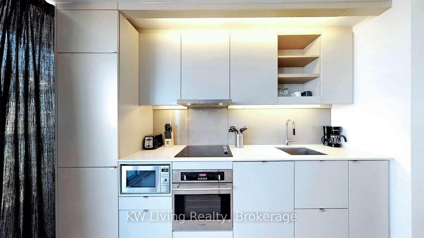 101 N Peter Street, Unit 3202 - Photo 6