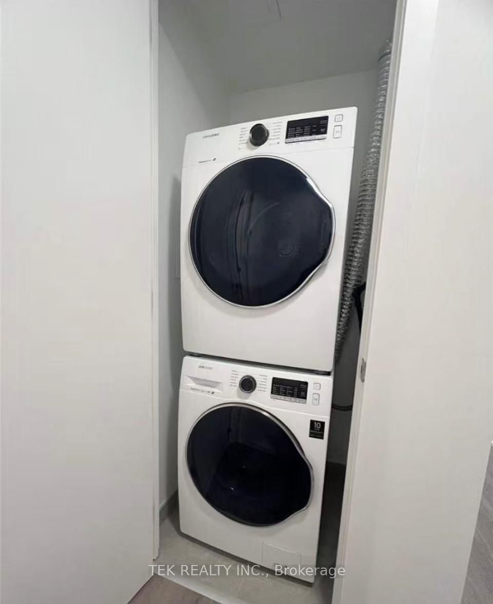 357 King Street W, Unit 1004 - Photo 6