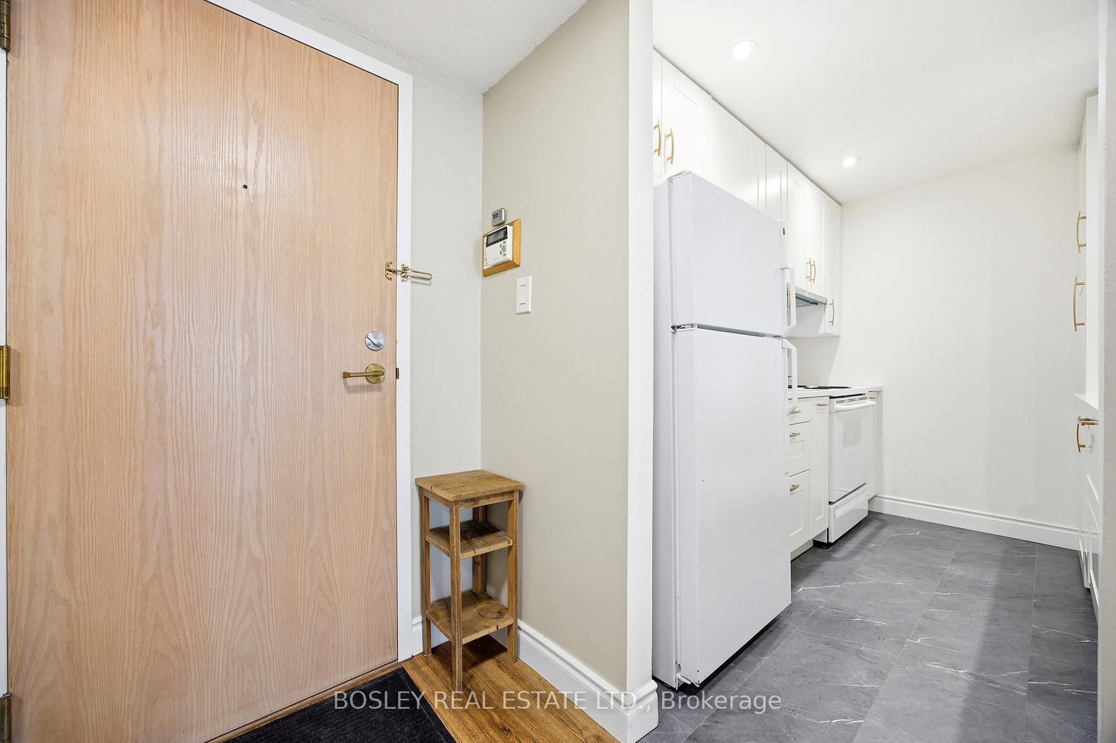 5 Concorde Place, Unit 611 - Photo 18