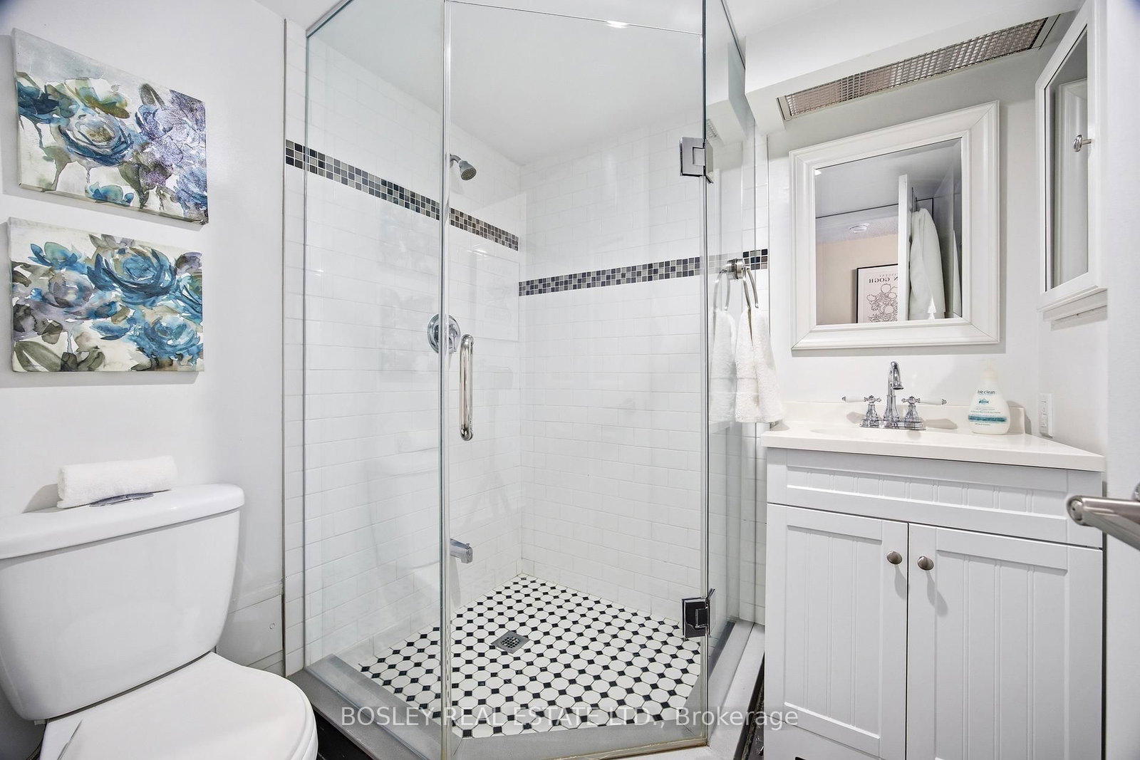 5 Concorde Place, Unit 611 - Photo 25