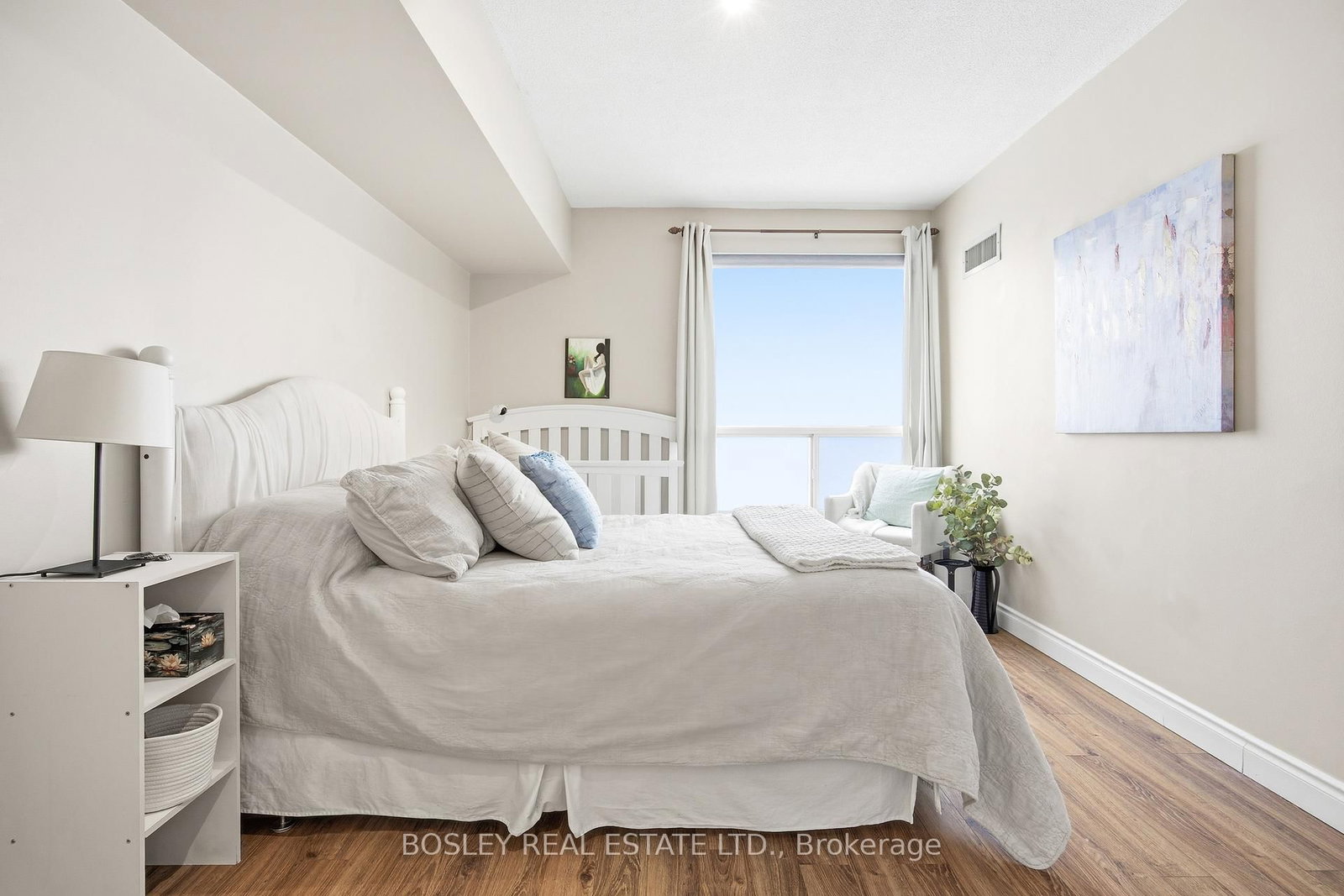 5 Concorde Place, Unit 611 - Photo 30