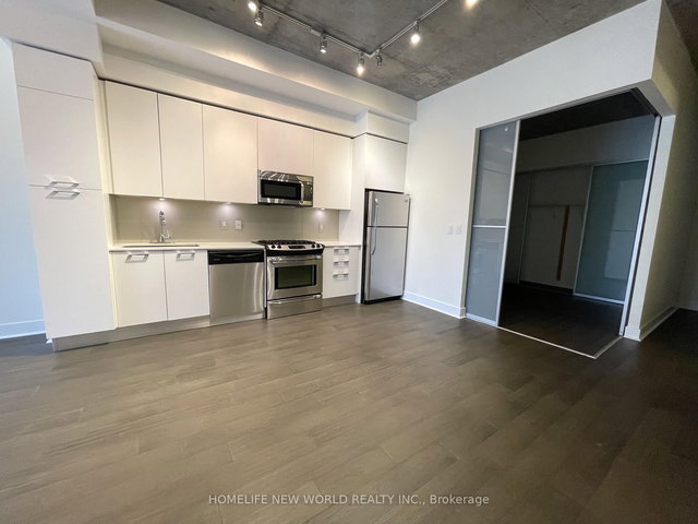 315 - 399 Adelaide Street W