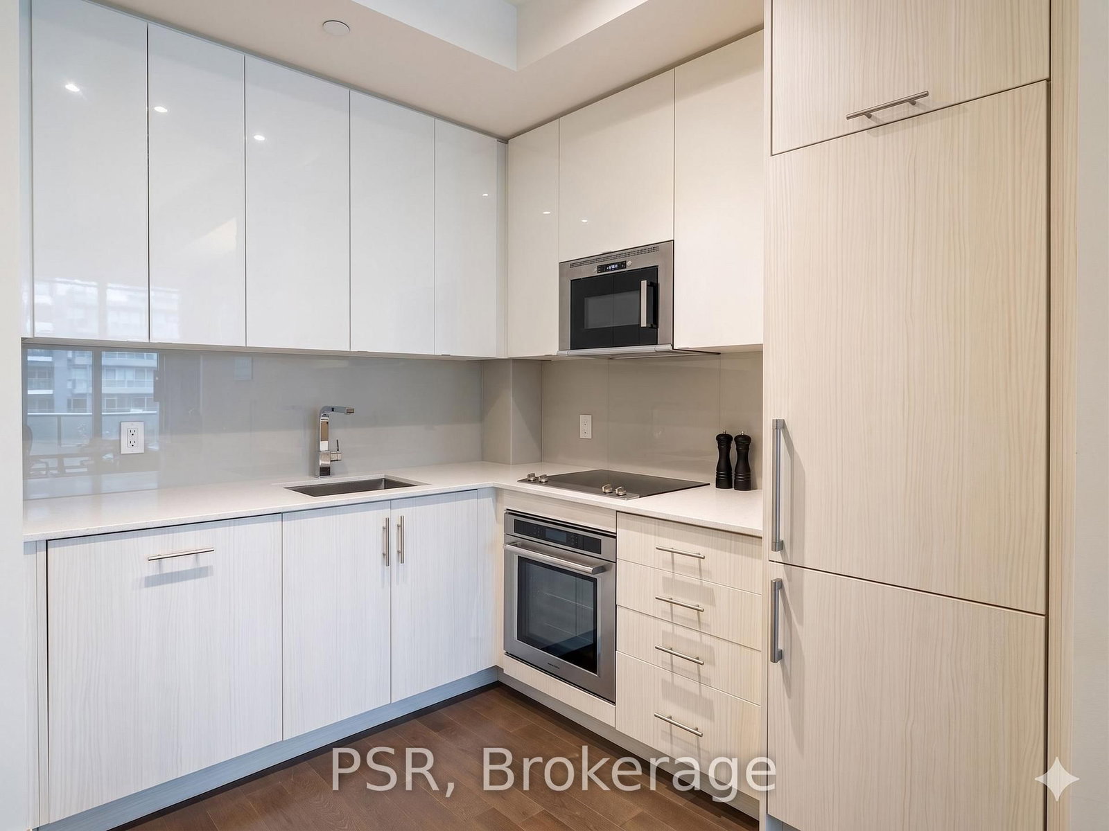330 Richmond Street W, Unit 820 - Photo 5