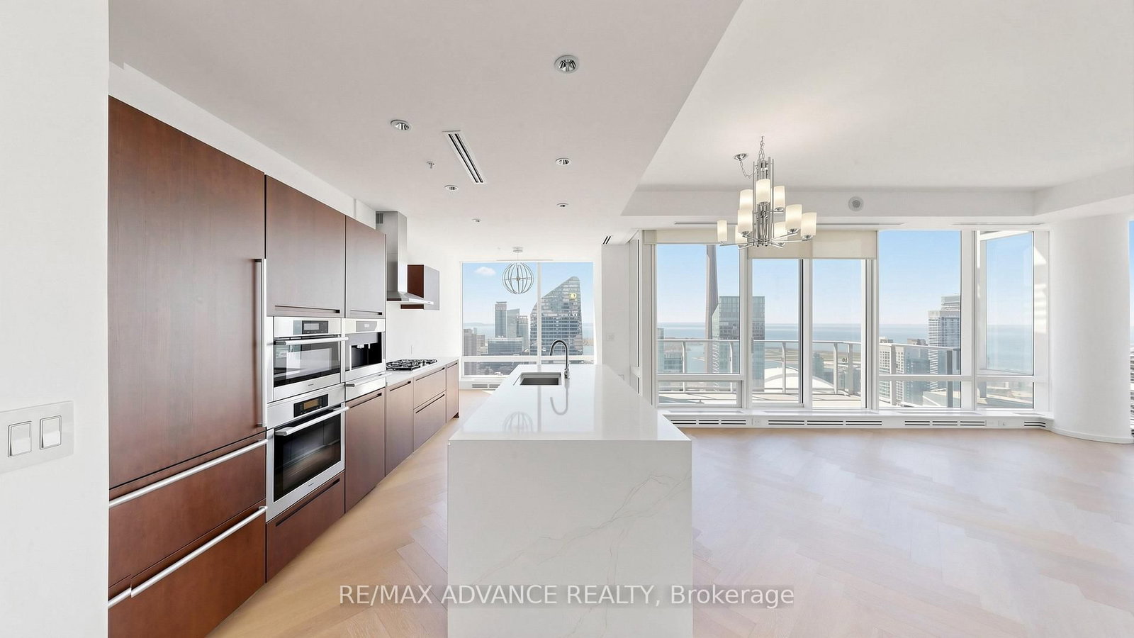 180 University Avenue, Unit 5901 - Photo 14