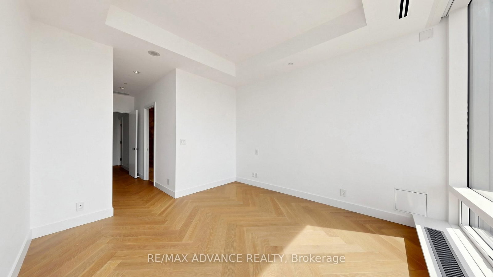 180 University Avenue, Unit 5901 - Photo 26