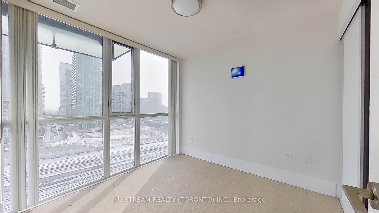 560 Front Street W, Unit 829 - Photo 17