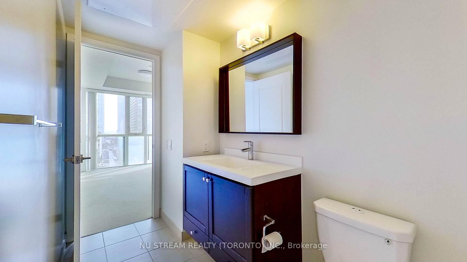 560 Front Street W, Unit 829 - Photo 27