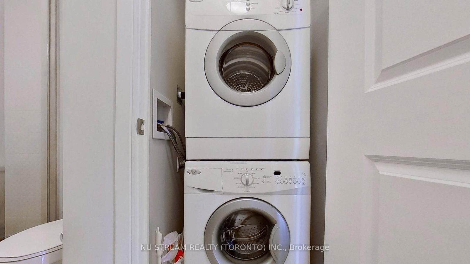 560 Front Street W, Unit 829 - Photo 30