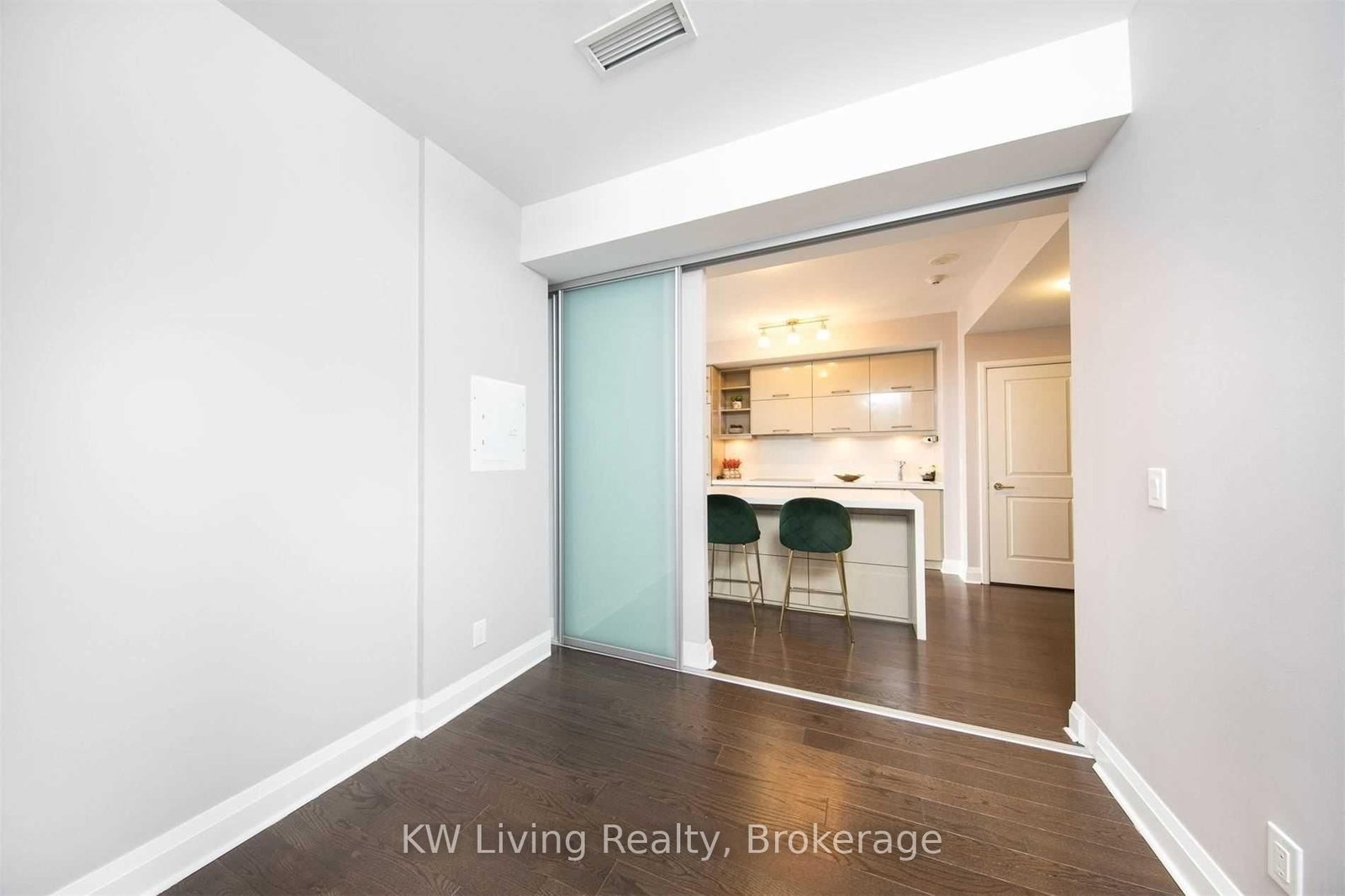 1080 Bay Street, Unit 4306 - Photo 10