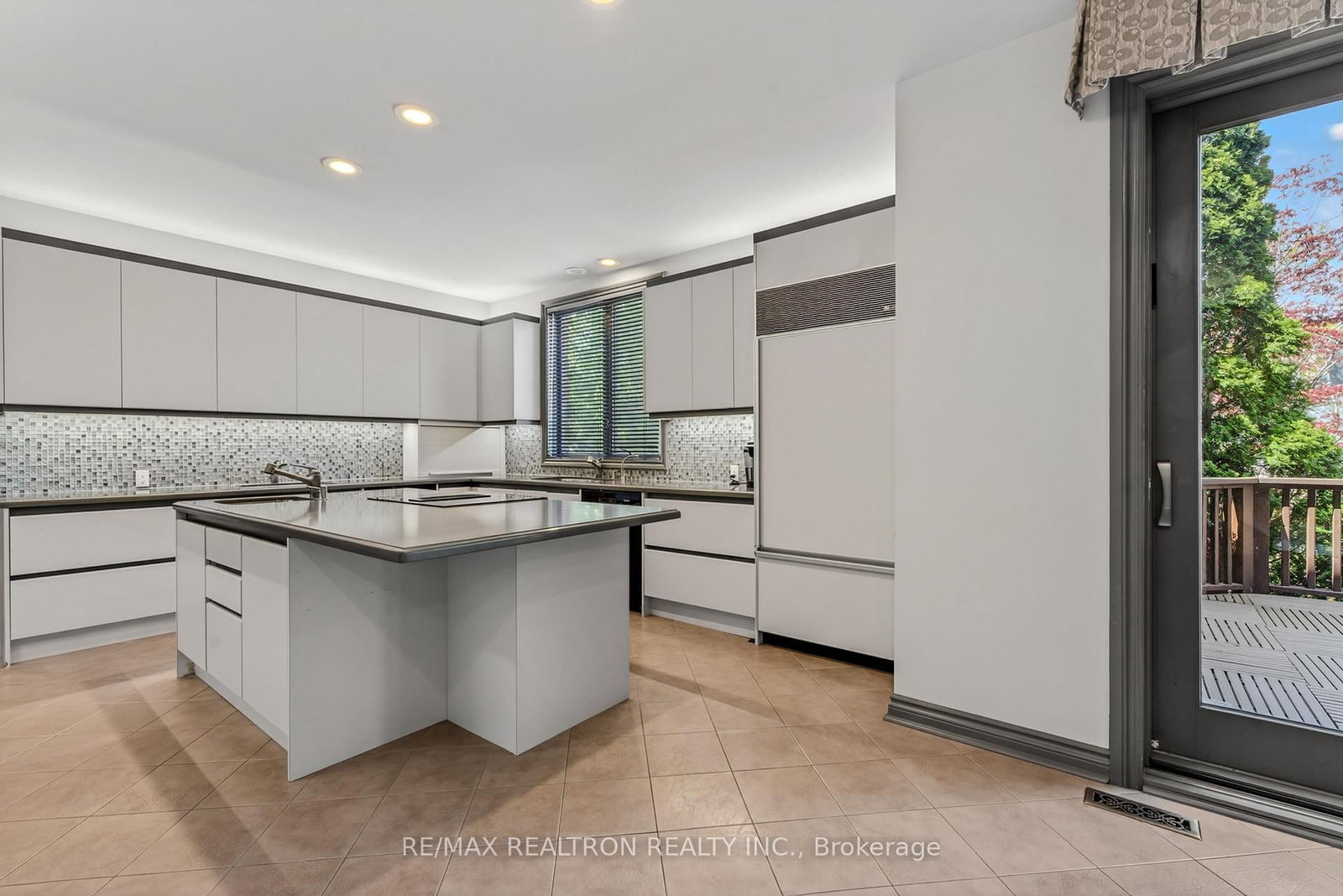 15 Sunforest Court - Photo 25