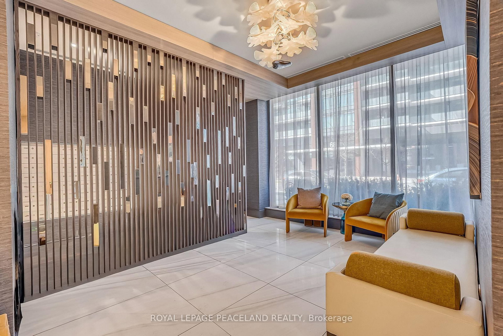 75 Canterbury Place, Unit 1215 - Photo 3