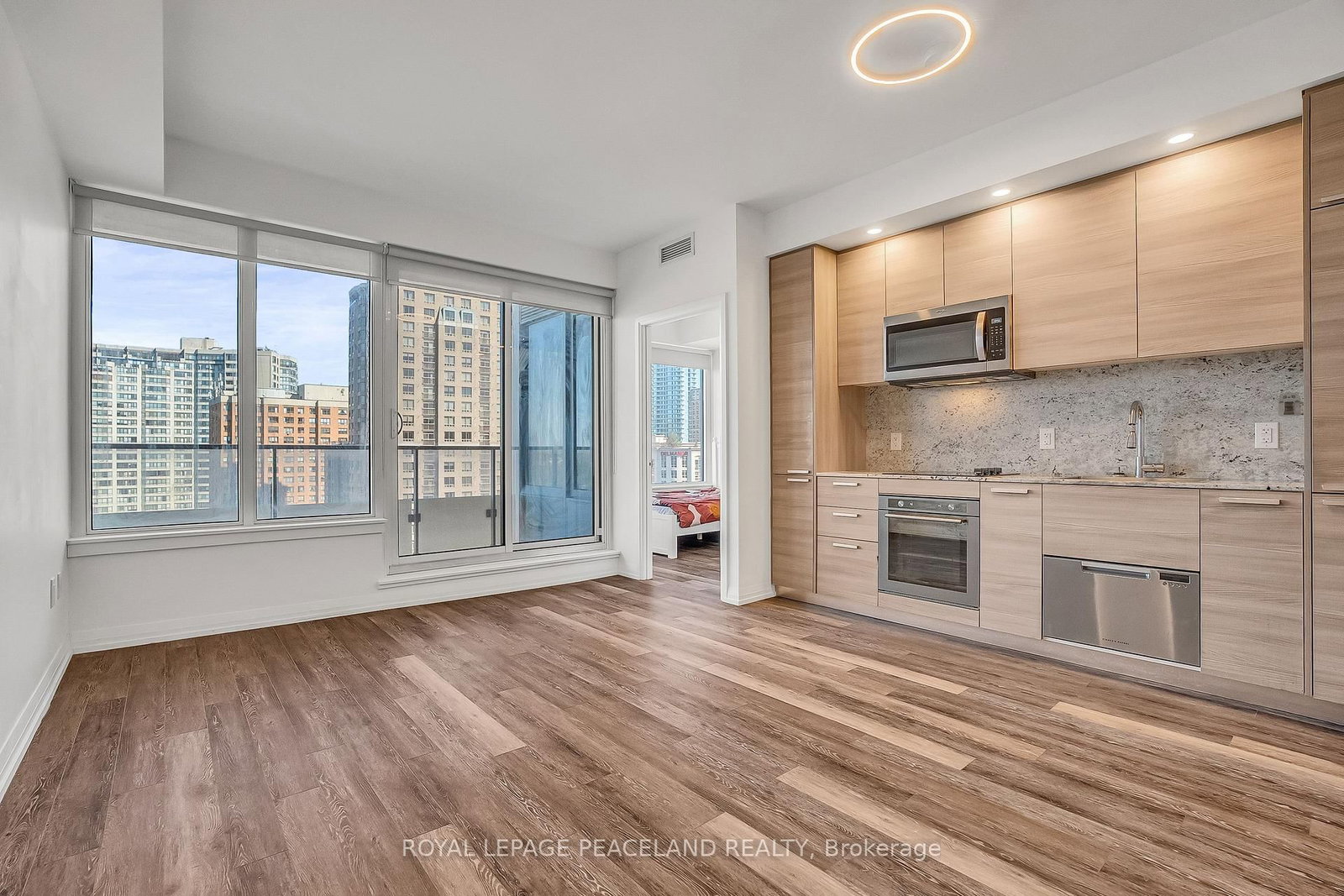 75 Canterbury Place, Unit 1215 - Photo 6
