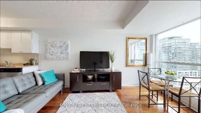1703 - 230 King Street E