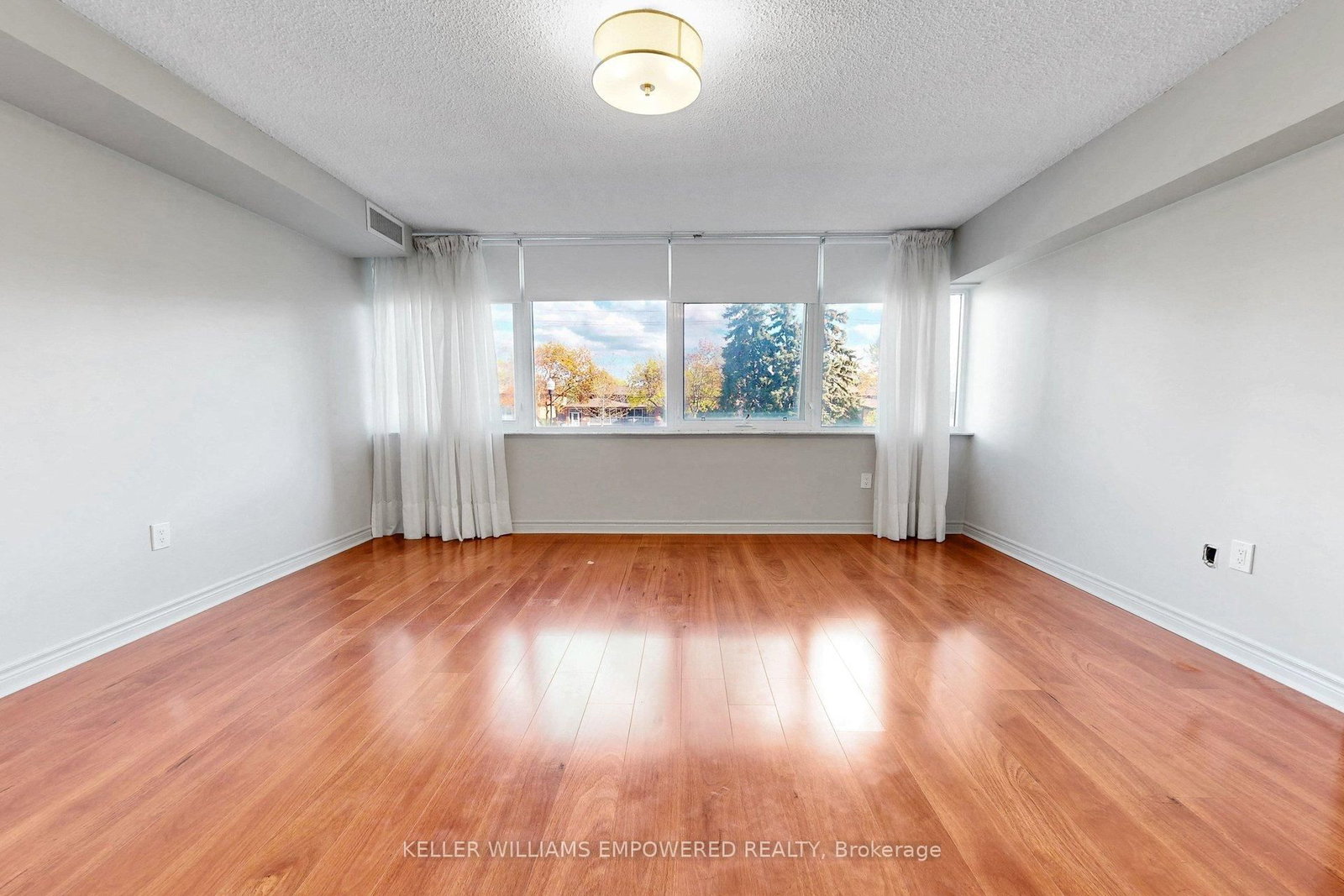 90 Fisherville Road, Unit 203 - Photo 27
