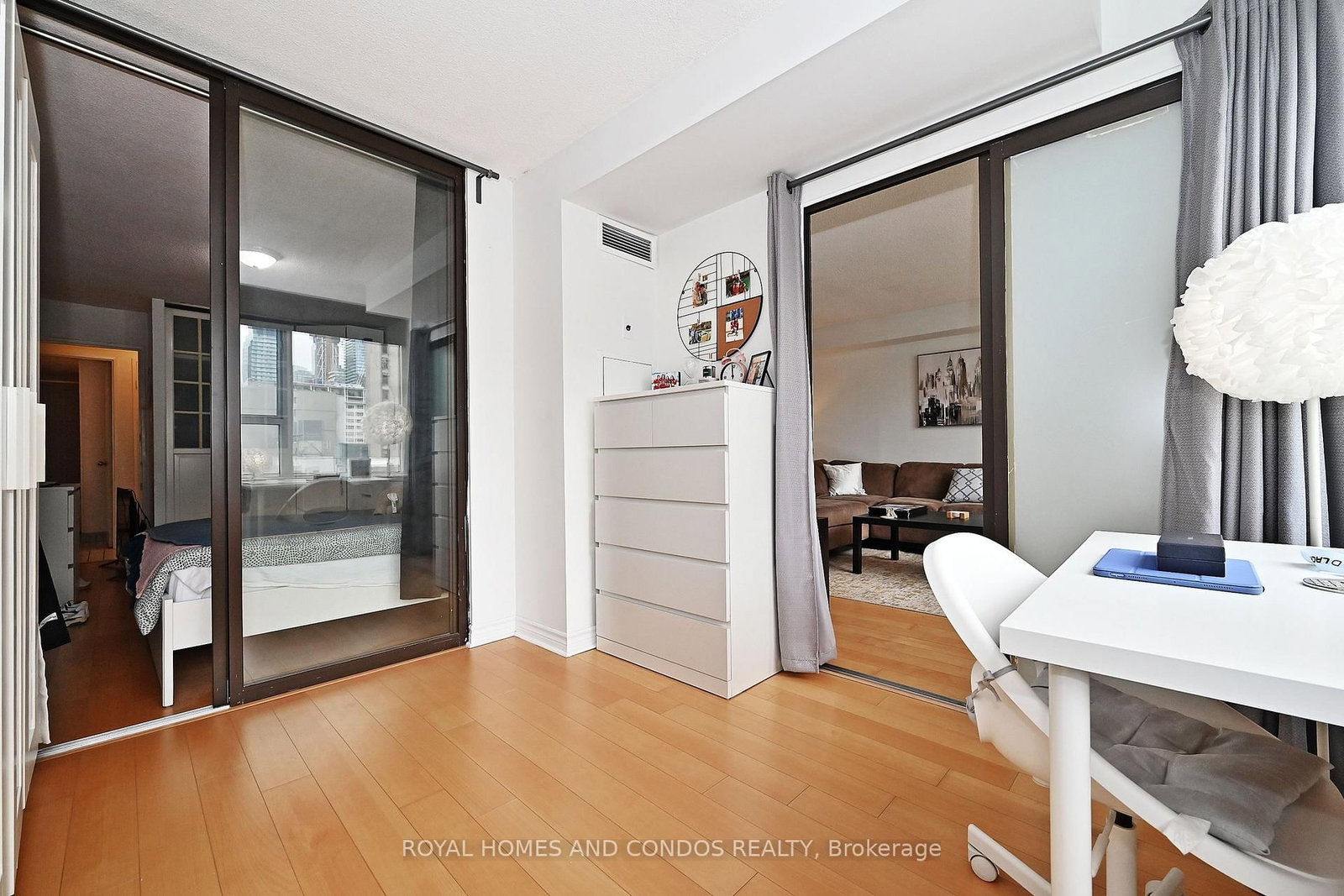 45 Carlton Avenue, Unit 1111 - Photo 33